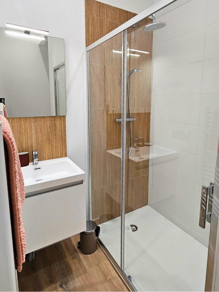 Appartement Le Bali, Charmant Et Paisible ! Cholet Exterior foto